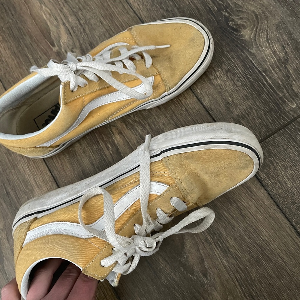 yellow vans